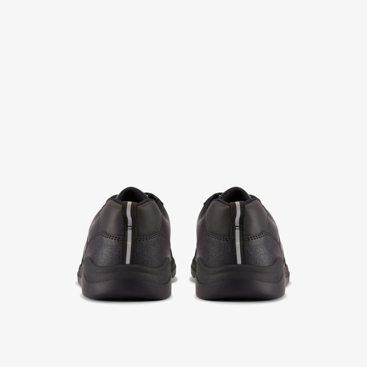 Daze Loop 2 Youth Black Leather | Clarks Sale