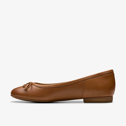 Fawna Lily Tan Leather | Clarks on Sale