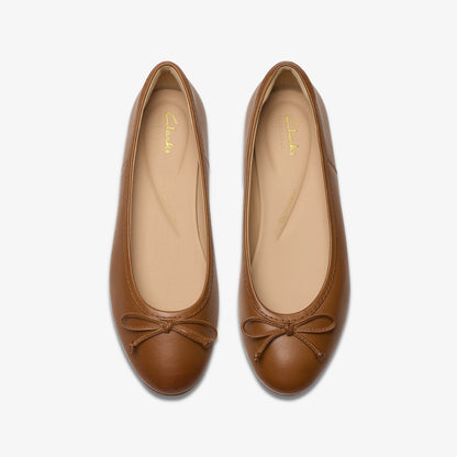 Fawna Lily Tan Leather | Clarks on Sale