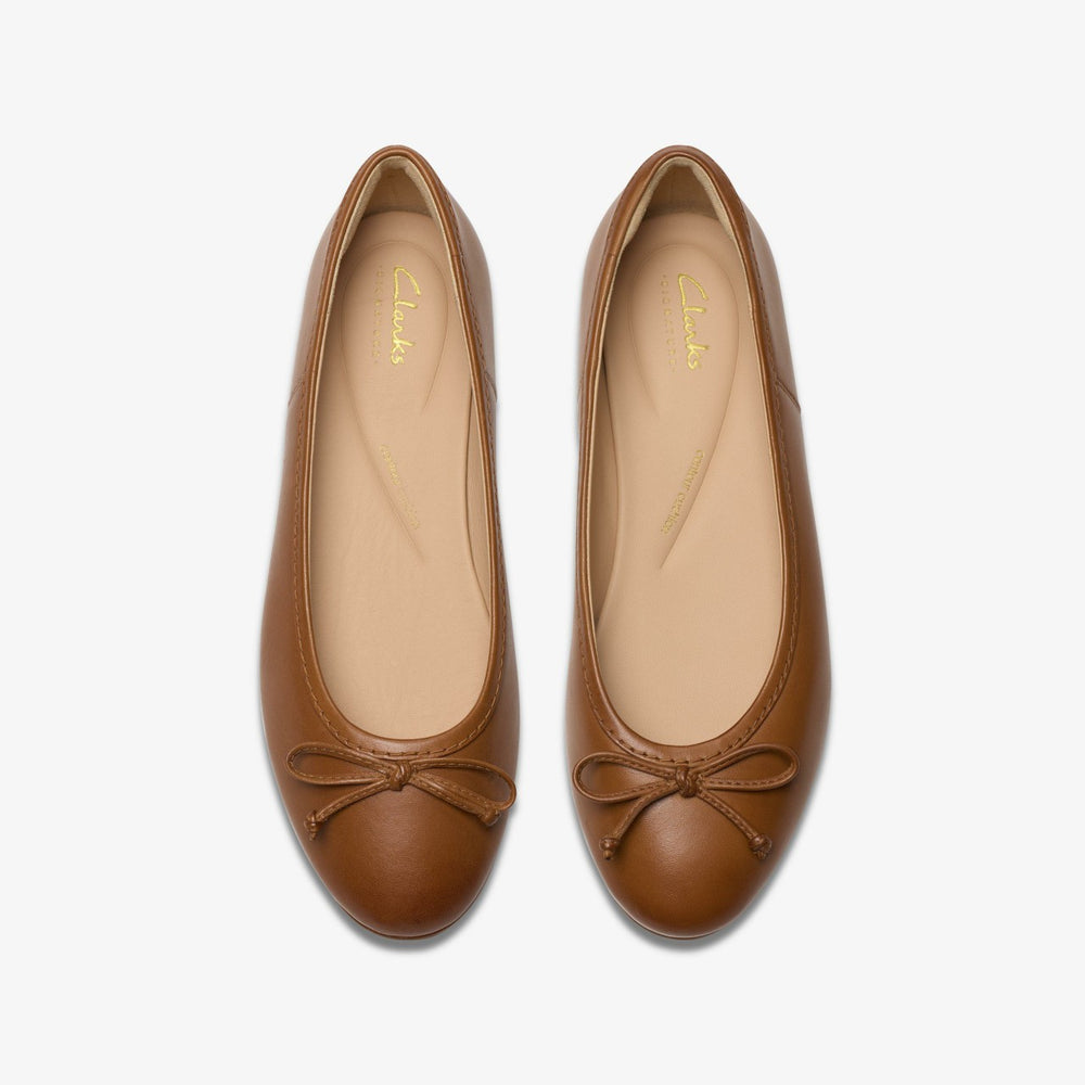 Fawna Lily Tan Leather | Clarks on Sale