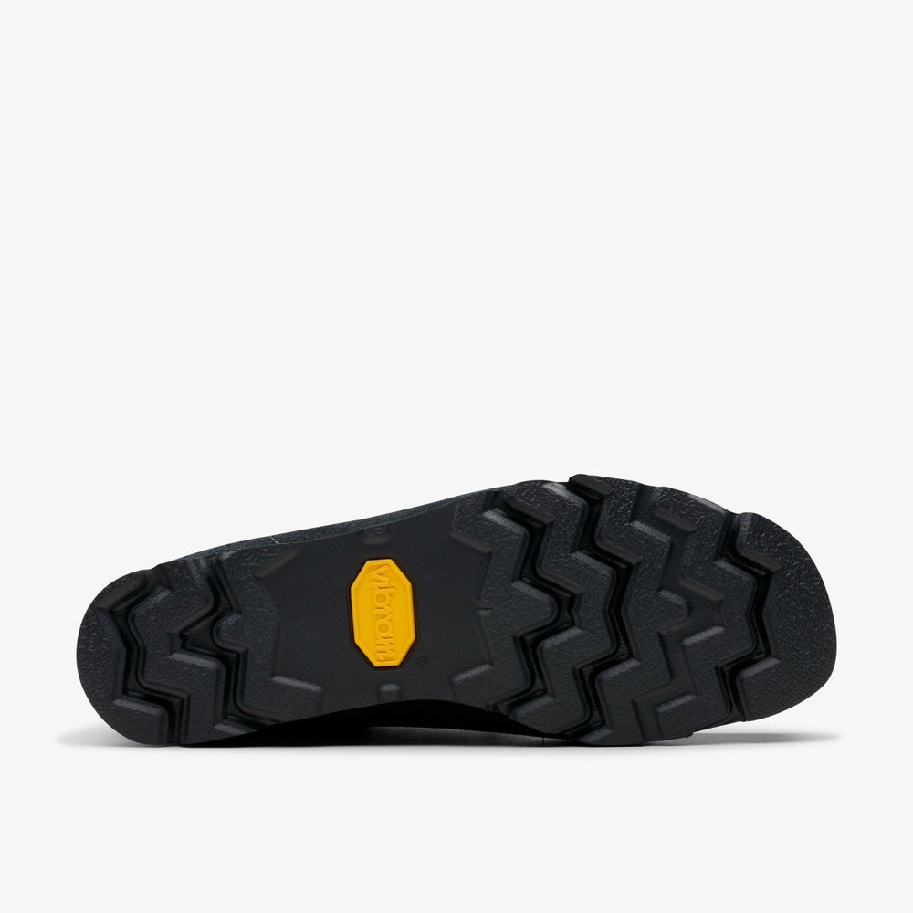 Wallabee Boot GORE-TEX Black Suede | Clarks Sale