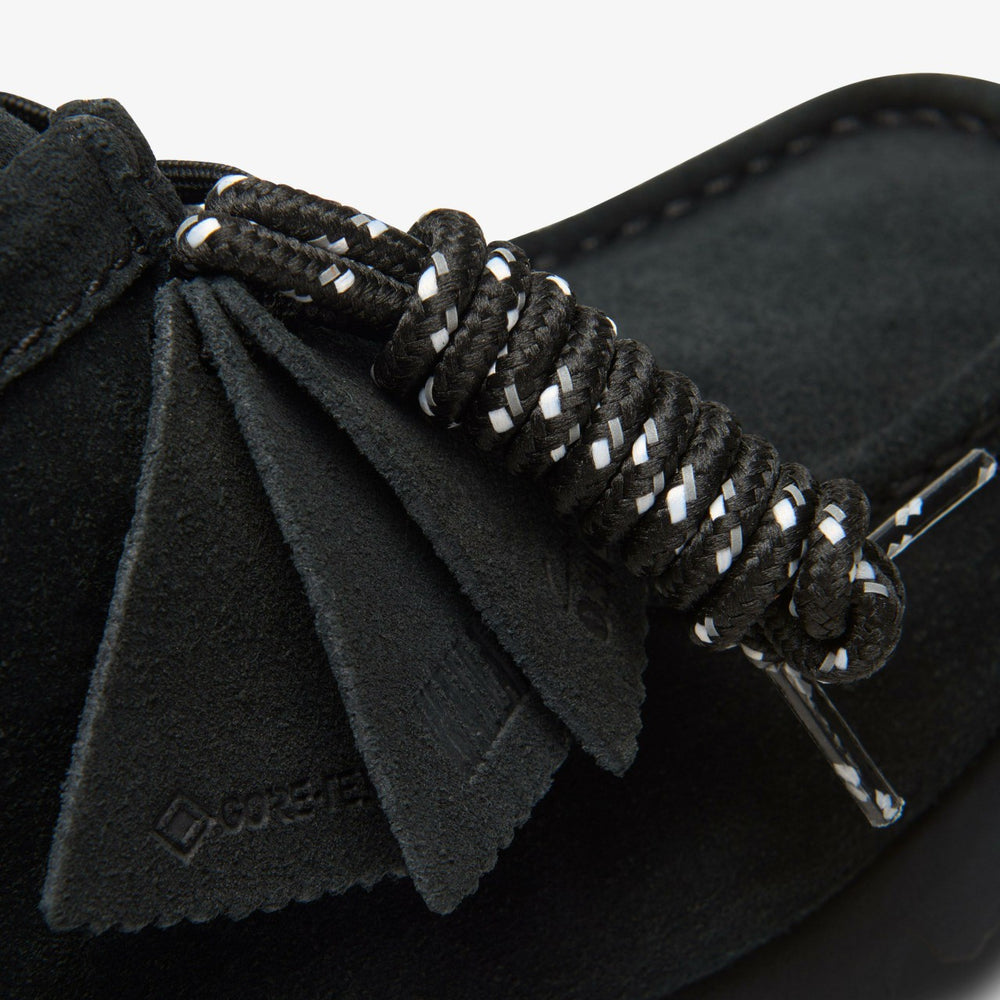 Wallabee Boot GORE-TEX Black Suede | Clarks Sale