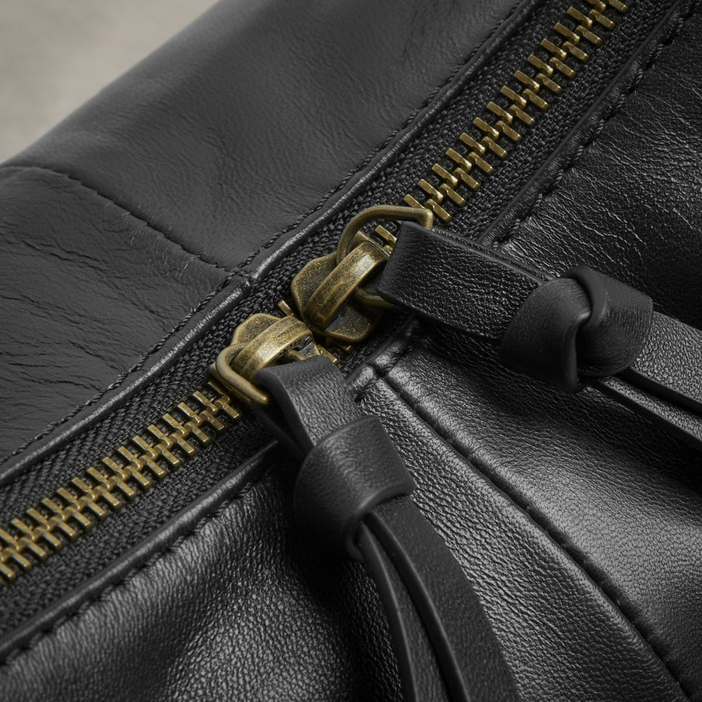 Willow Moon Black Leather | Clarks outlet