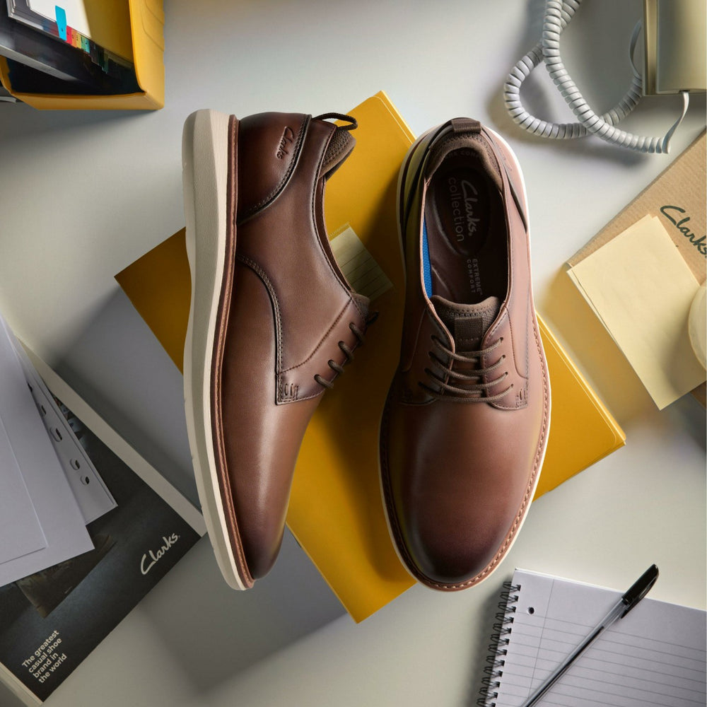Brantin Plain Dark Tan Leather | Clarks online