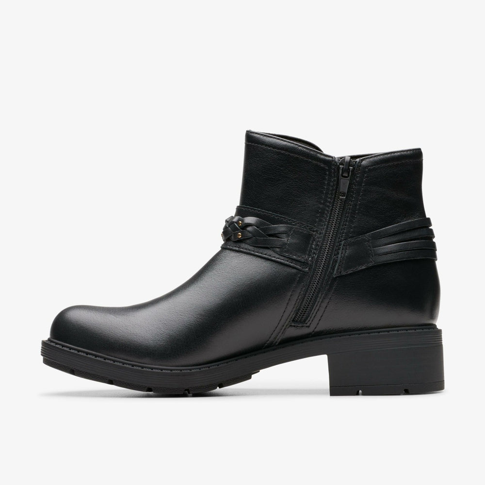 Hearth Kaylie Ankle Boot Black Leather | Clarks outlet