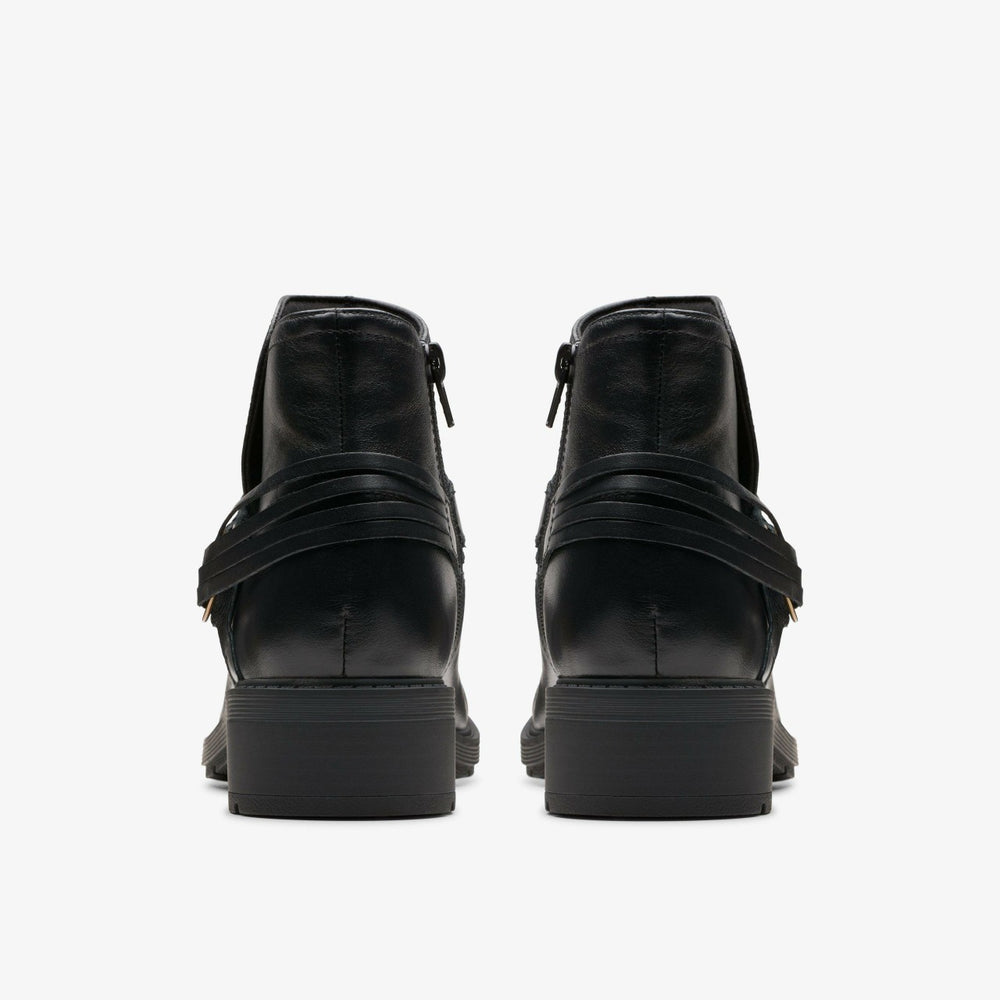 Hearth Kaylie Ankle Boot Black Leather | Clarks outlet