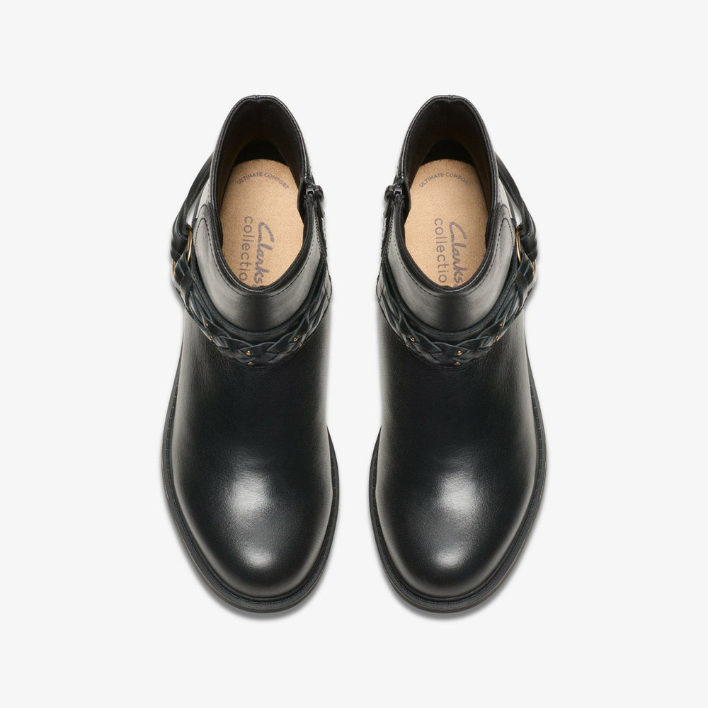 Hearth Kaylie Ankle Boot Black Leather | Clarks outlet