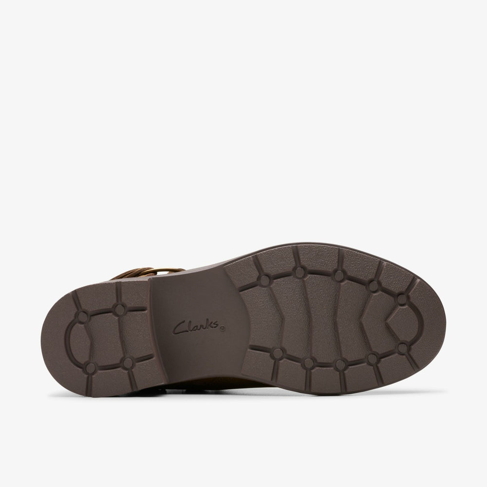Hearth Kaylie Ankle Boot Mushroom Oily | Clarks discount