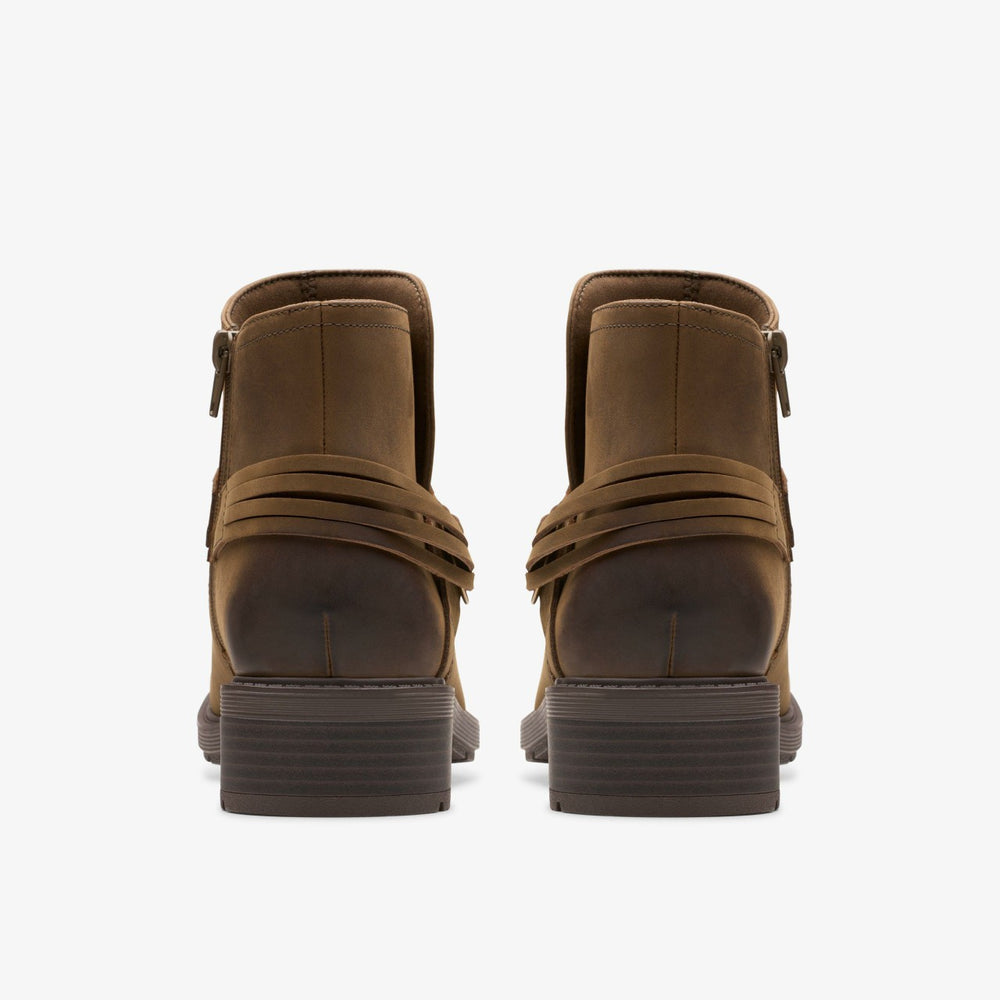 Hearth Kaylie Ankle Boot Mushroom Oily | Clarks discount
