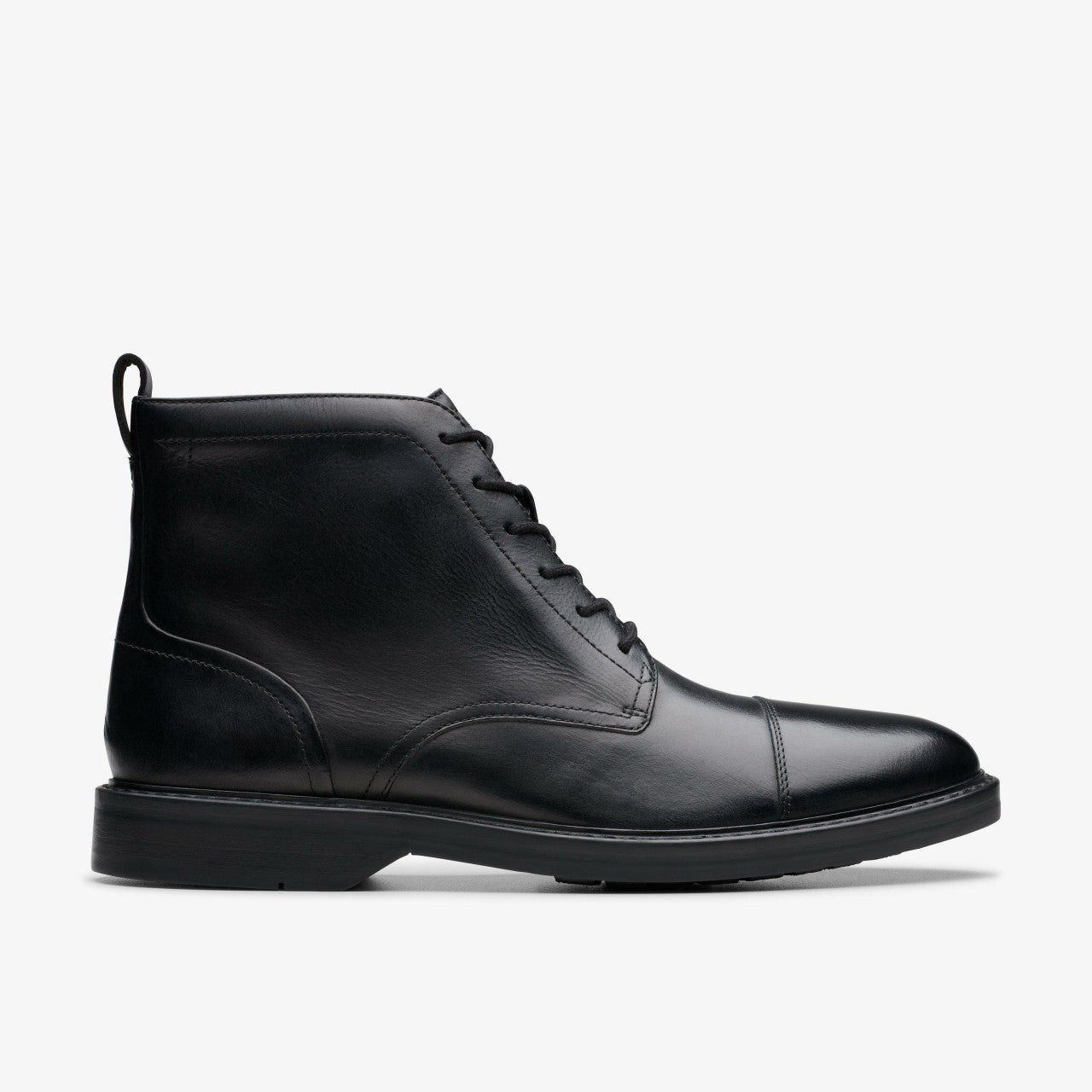 Aldwin Cap Black Leather | Clarks for sale