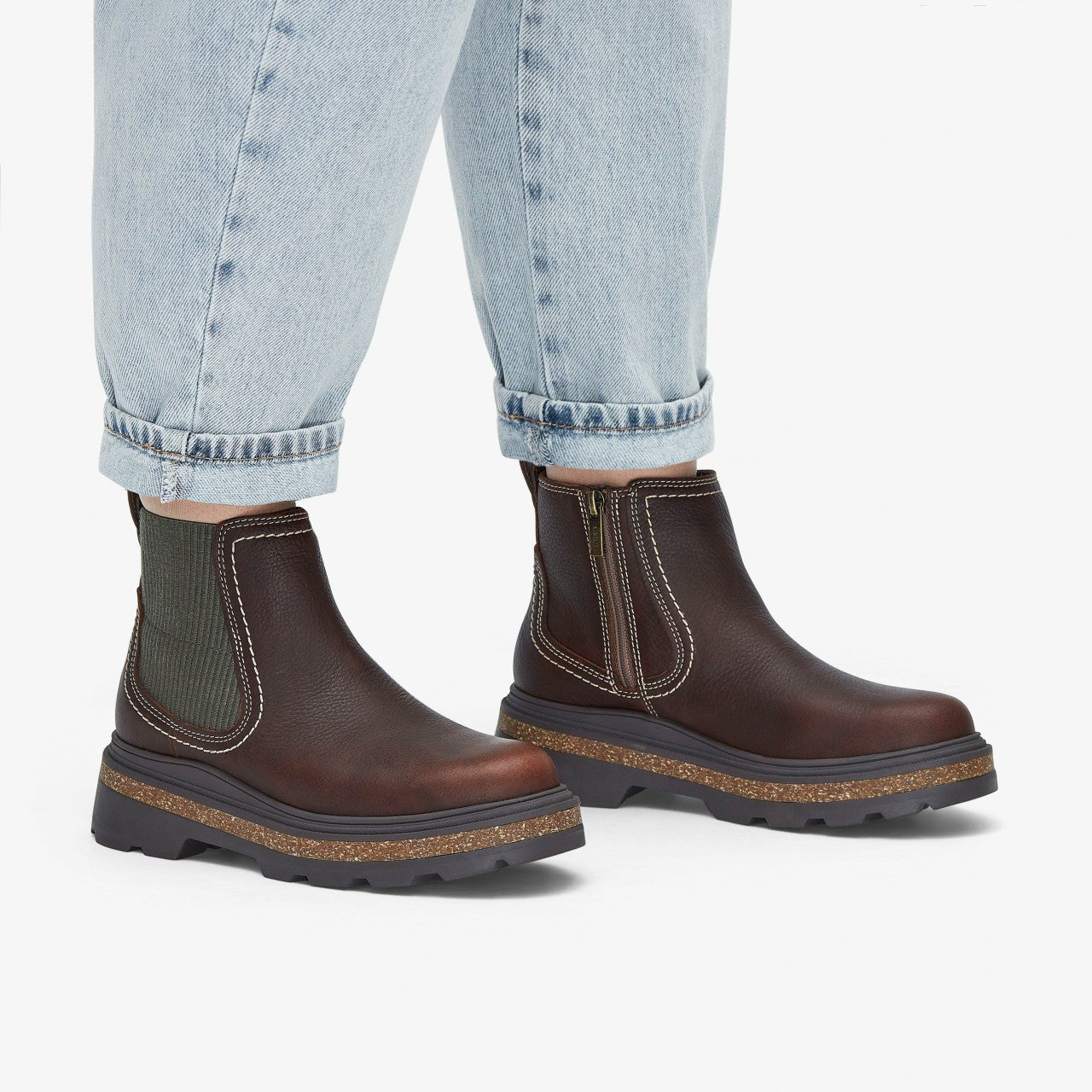 Hencroft Step Waterproof Brown Leather | Clarks for sale