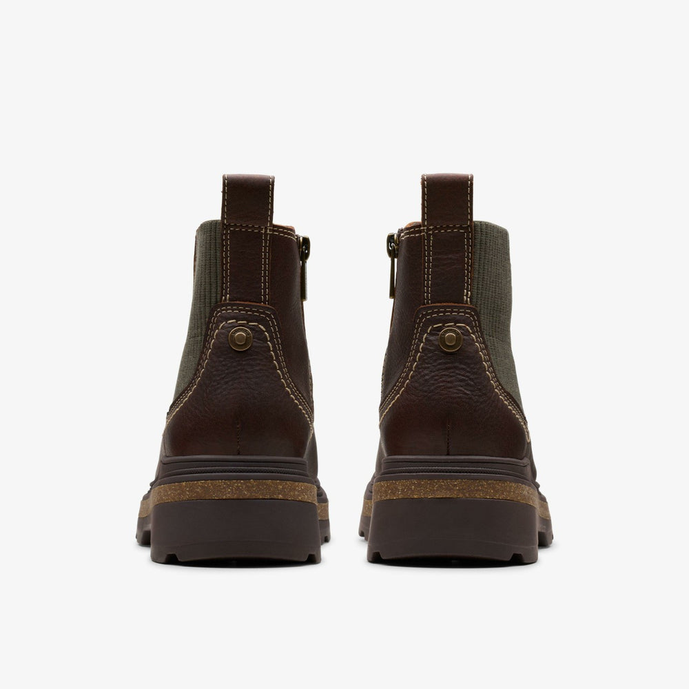 Hencroft Step Waterproof Brown Leather | Clarks for sale