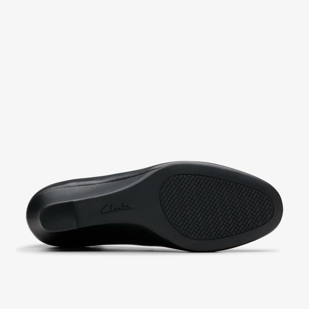 Olivette Pearl Black Leather | Clarks on Sale