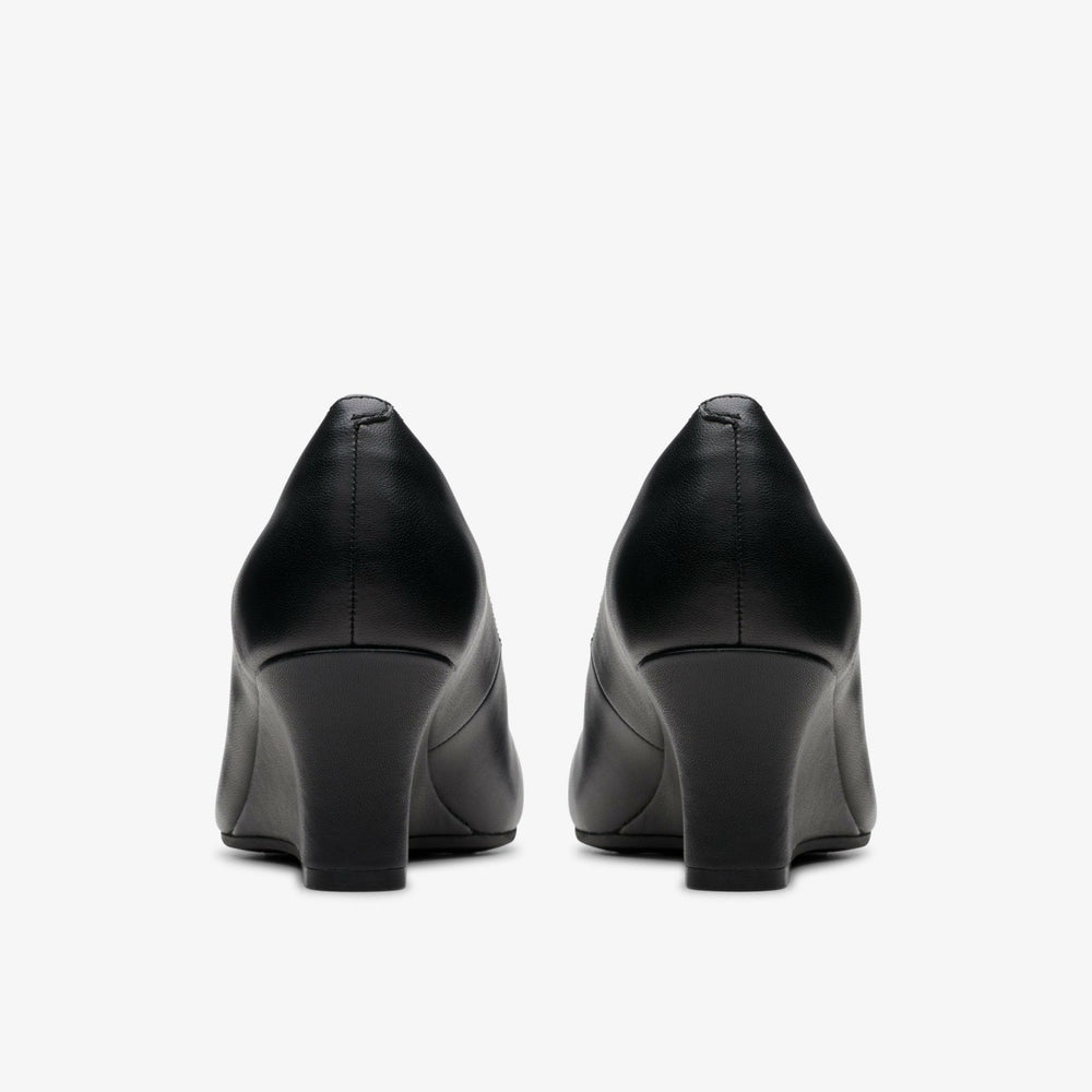 Olivette Pearl Black Leather | Clarks on Sale