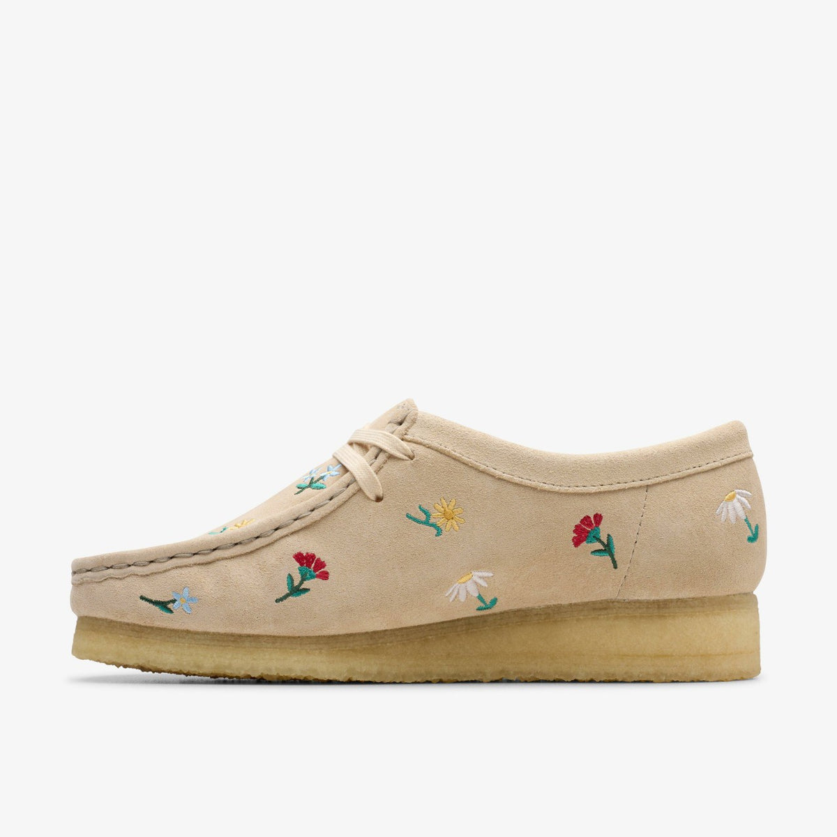 Wallabee Taupe Embroidery | Clarks online