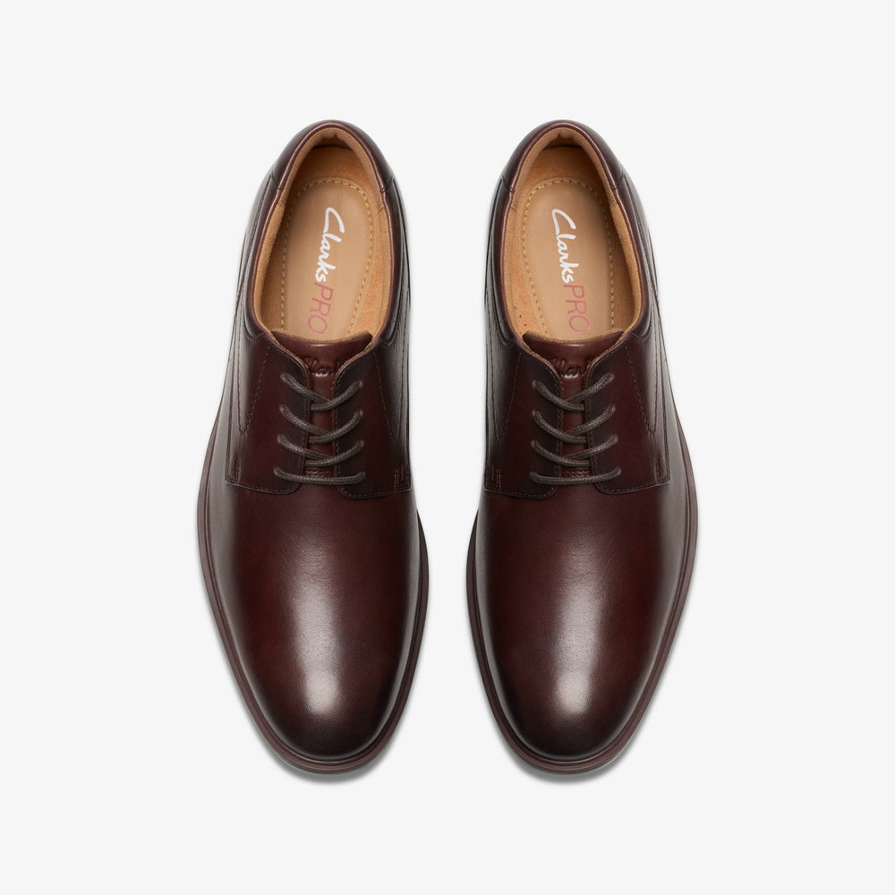 Eldredge Plain Dark Brown Leather | Clarks for sale