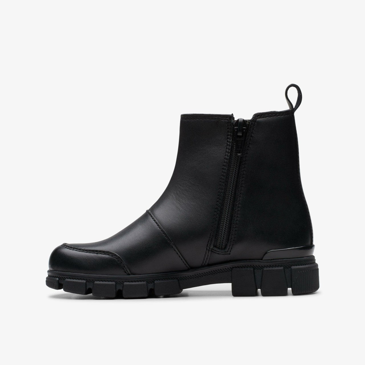 Evyn Chelsea Kid Black | Clarks on Sale
