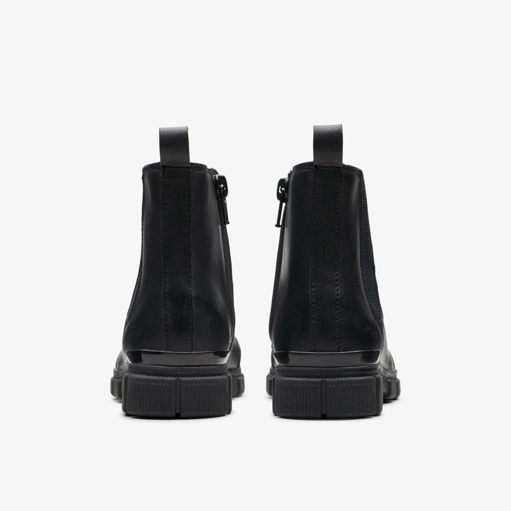 Evyn Chelsea Kid Black | Clarks on Sale