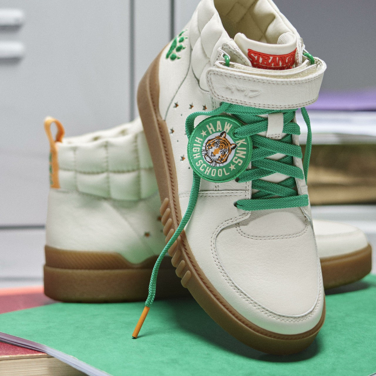 Stranger Things Somerset Hi Older Off White | Clarks Sale