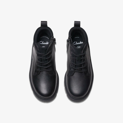 Lorcam Trail Kid Black Leather | Clarks on Sale