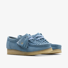 Wallabee Weave Powder Blue Suede | Clarks online