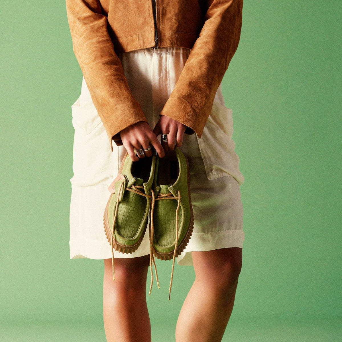 Torhill Bee Apple Suede | Clarks for sale