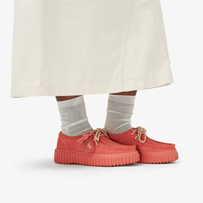 Torhill Bee Coral Suede | Clarks online