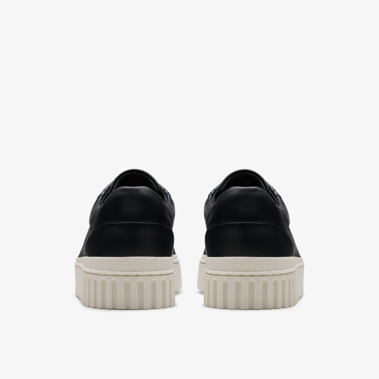 Mayhill Bay Black Leather | Clarks on Sale