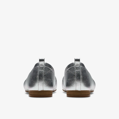 Fawna Soft Silver Metallic | Clarks outlet