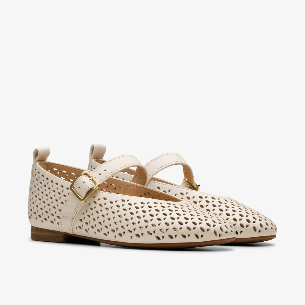 Fawna Jane Cream Leather | Clarks for sale