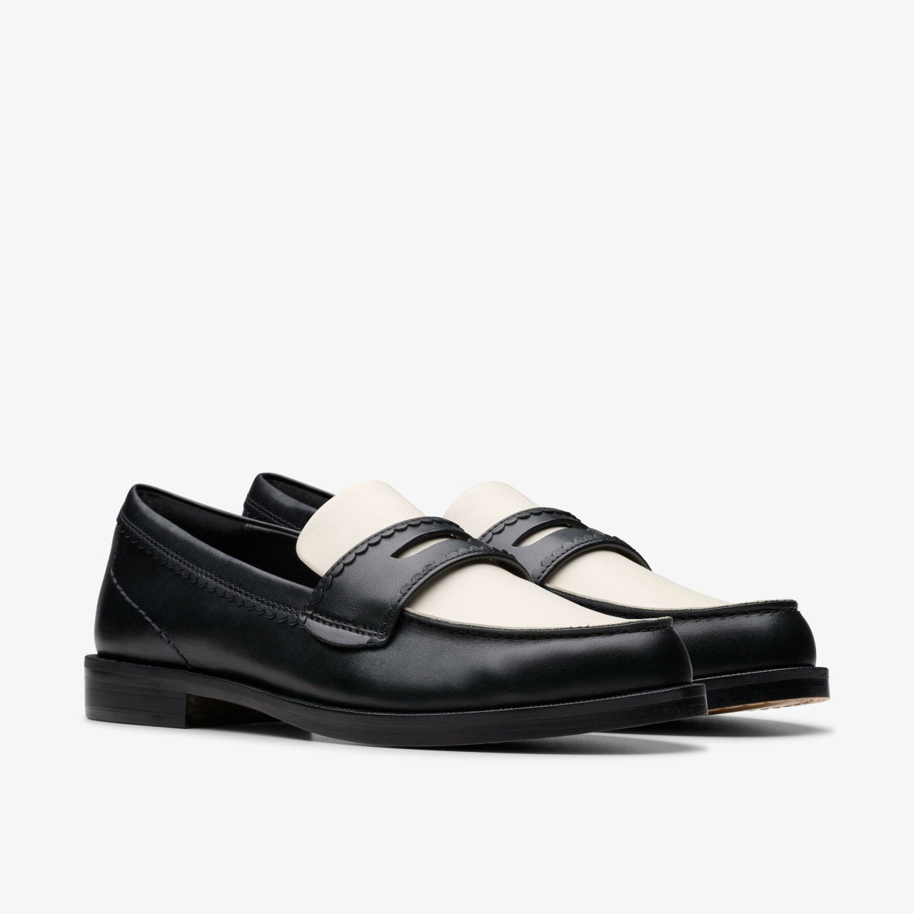 Straven Edge Black Combination Leather | Clarks discount
