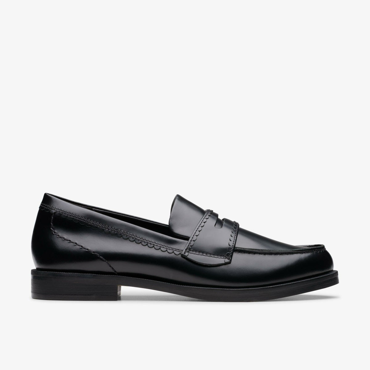 Straven Edge Black Leather | Clarks on Sale