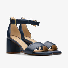 Ezoria Mae Navy Leather | Clarks outlet