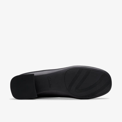 Daiss 30 Step Black Leather | Clarks discount