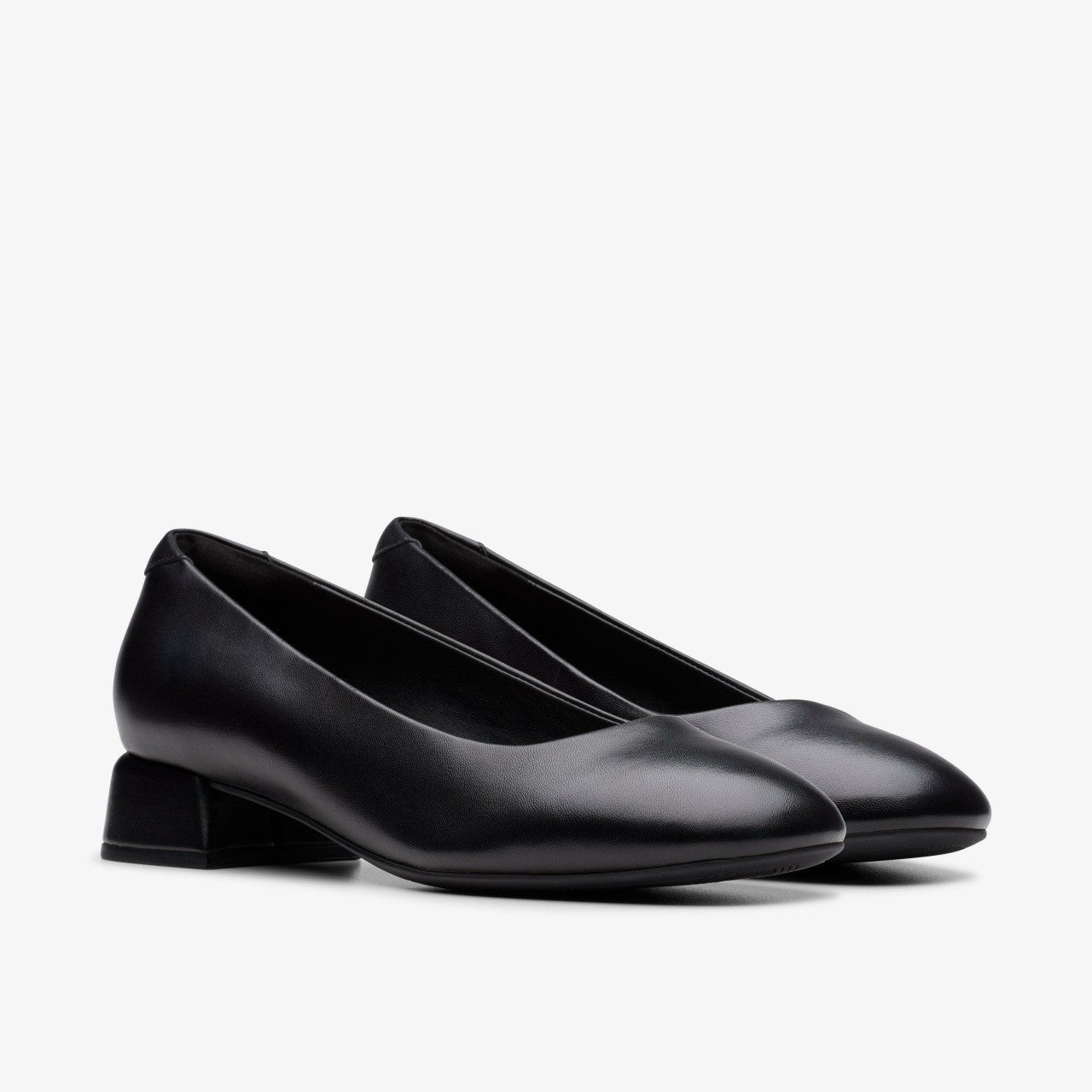 Daiss 30 Step Black Leather | Clarks discount