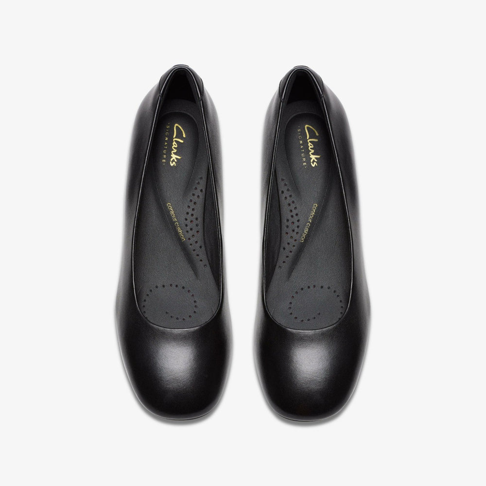 Daiss 30 Step Black Leather | Clarks discount