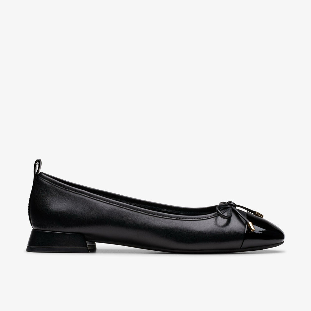 Ubree 15 Poppy Black Combination Leather | Clarks on Sale