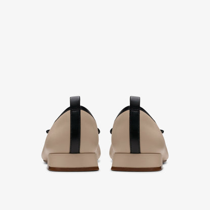 Ubree 15 Poppy Sand Combination | Clarks Sale