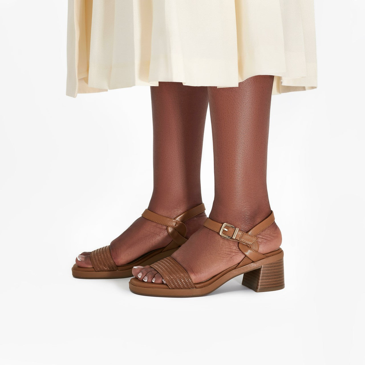 Jaylan Ray Tan Interest | Clarks outlet