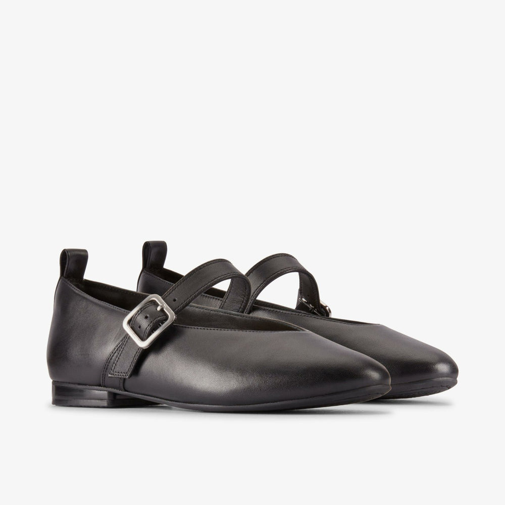 Fawna Bar Black Leather | Clarks on Sale