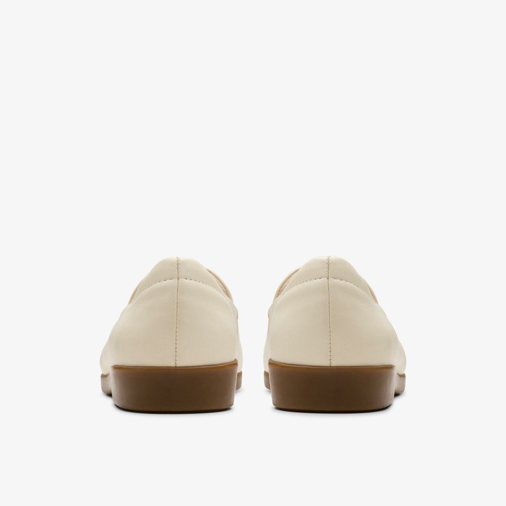 Georgia Cream Leather | Clarks on Sale