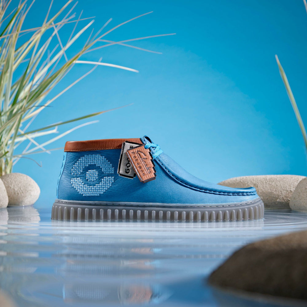 Torhill Explore Blue Leather | Clarks on Sale