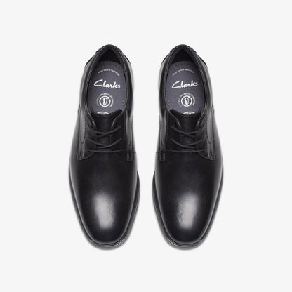Jonwin Step Youth Black Leather | Clarks on Sale
