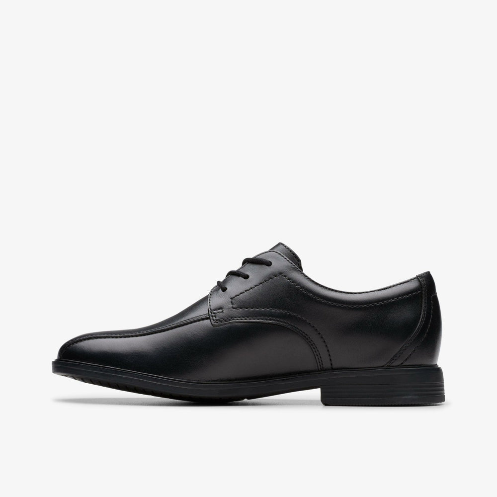 Jonwin Loop Youth Black Leather | Clarks for sale