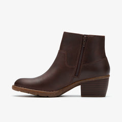Kastela Top Brown Leather | Clarks on Sale