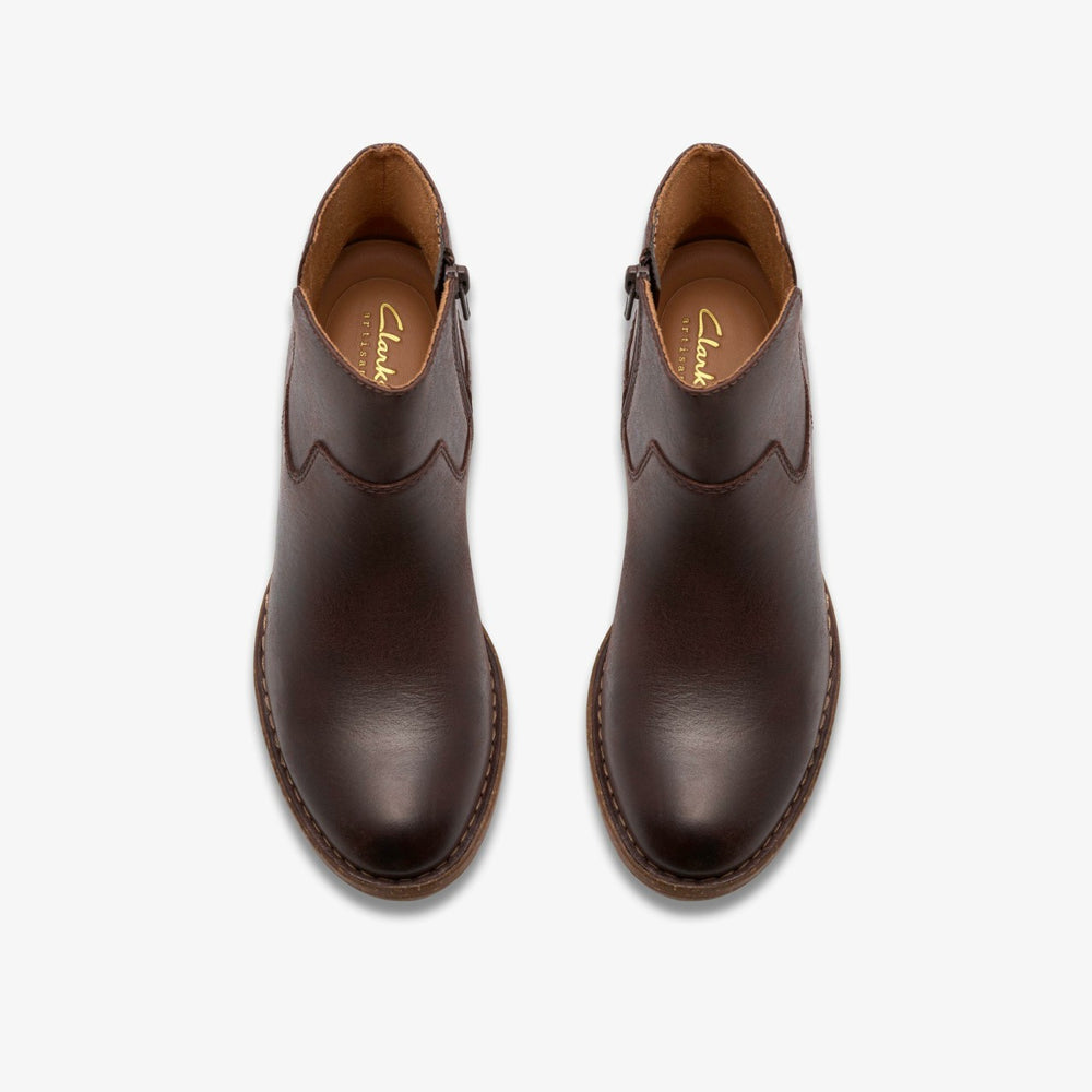 Kastela Top Brown Leather | Clarks on Sale