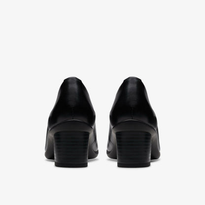 Shaya Poppy Black Leather | Clarks online
