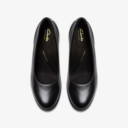 Shaya Poppy Black Leather | Clarks online