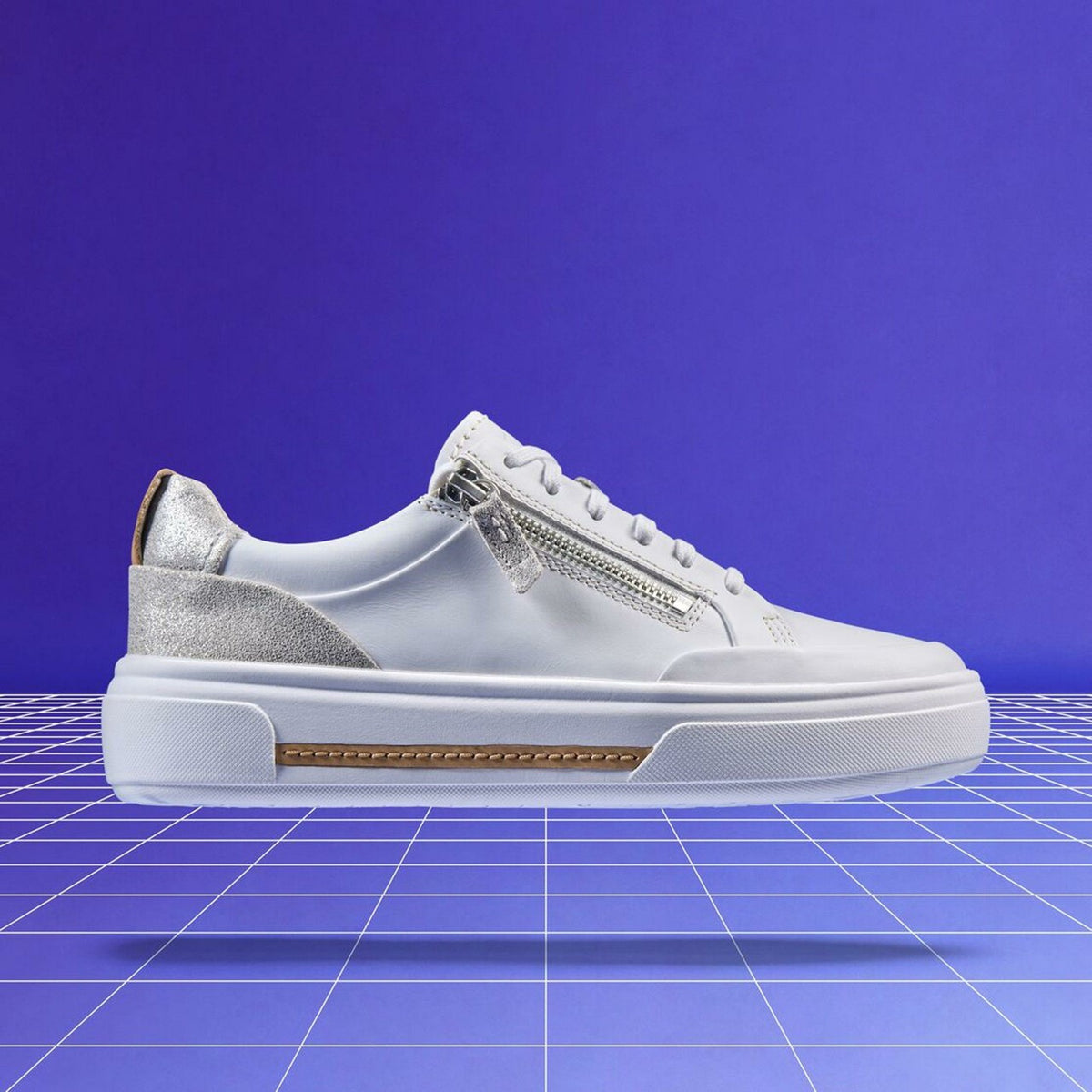 Hollyhock Zip Silver Combination Leather | Clarks outlet