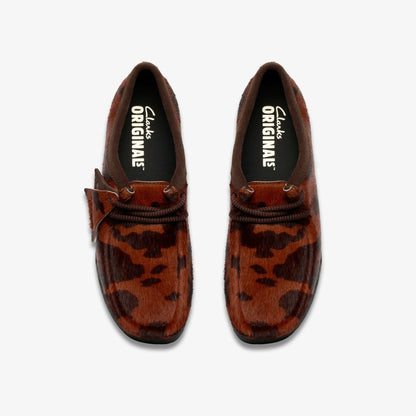 Wallabee Brown Cow Print | Clarks discount